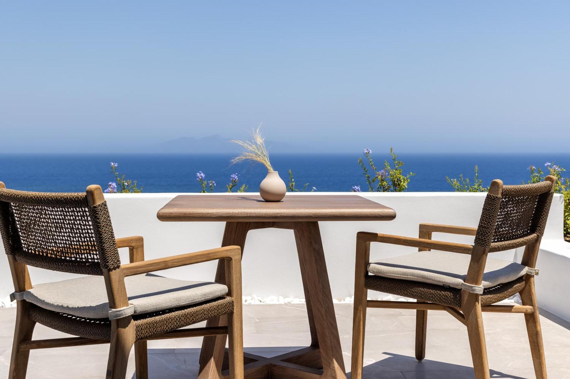 Sandblu Resort Kamári Екстериор снимка
